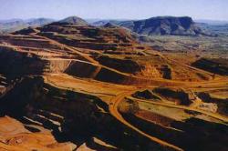 نهایی کردن برنامه های اکتشافات جدید، مهم ترین اقدام ایمیدرو در سال 96 است نهایی کردن برنامه های اکتشافات جدید، مهم ترین اقدام ایمیدرو در سال 96 است