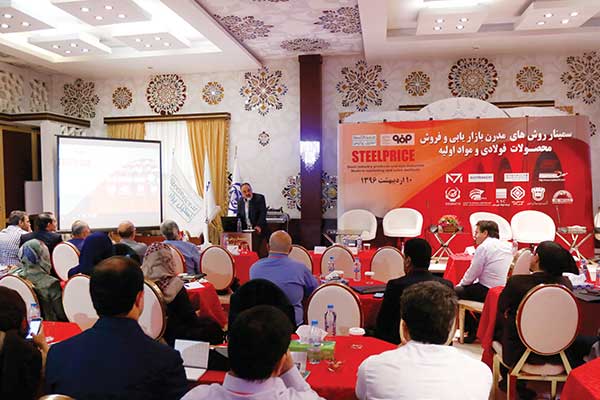 بازاریابی سنتی فولاد بیشتر جواب می‌دهد