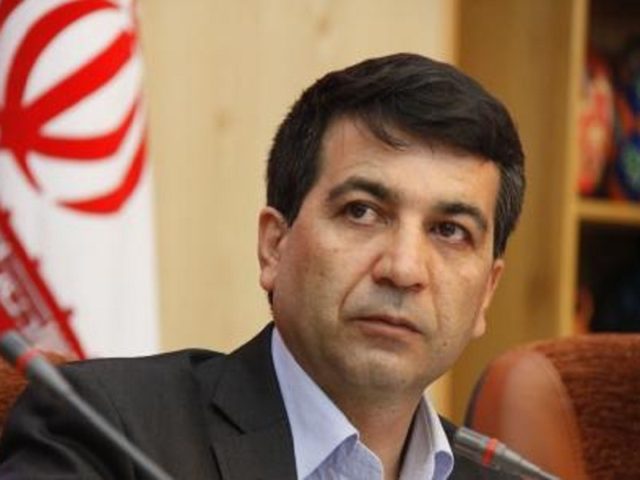 ۲۸ کارگاه فرآوری مصنوعات سنگی در قروه کردستان ۲۸ کارگاه فرآوری مصنوعات سنگی در قروه کردستان