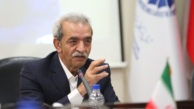 خروج از رکود اقتصادی با تحرک در بخش صنعت رقم میخورد خروج از رکود اقتصادی با تحرک در بخش صنعت رقم میخورد
