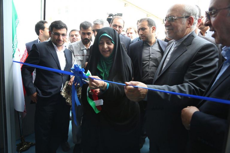 بهره برداری از طرح دانش بنیان تولید فیلتر تصفیه آب در استان البرز بهره برداری از طرح دانش بنیان تولید فیلتر تصفیه آب در استان البرز