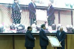 ماشین اقتصاد کشور در مسیر توسعه است ماشین اقتصاد کشور در مسیر توسعه است