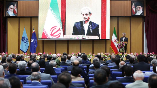 دولت دوازدهم از مشارکت و همکاری بخش خصوصی بهره بگیرد دولت دوازدهم از مشارکت و همکاری بخش خصوصی بهره بگیرد
