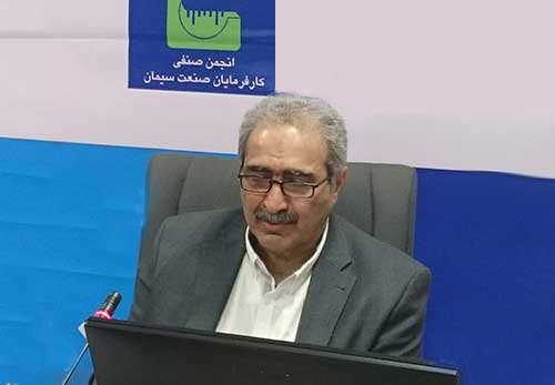 قیمت سیمان افزایش نیافته است/ اعمال قیمت های سال ۱۳۹۳ قیمت سیمان افزایش نیافته است/ اعمال قیمت های سال ۱۳۹۳
