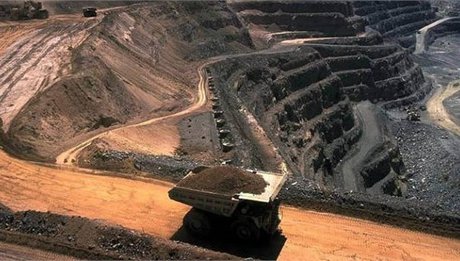 نقش راهبردی صنایع معدنی در زنجیره ارزش توسعه پایدار نقش راهبردی صنایع معدنی در زنجیره ارزش توسعه پایدار
