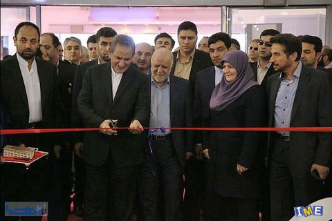 یازدهمین نمایشگاه بین المللی ایران پلاست به طور رسمی افتتاح شد یازدهمین نمایشگاه بین المللی ایران پلاست به طور رسمی افتتاح شد