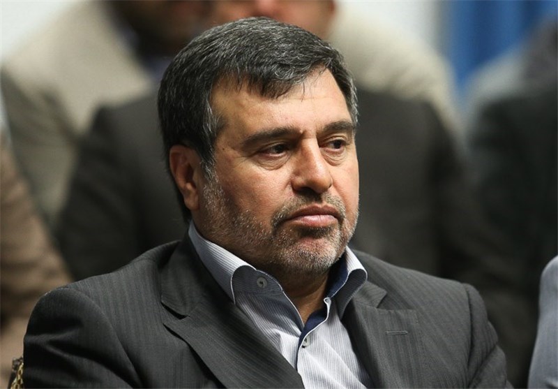 استاندار هرمزگان خواستار تعریف فرصتهای سرمایهگذاری توسط کارخانه آلومینیومالمهدی برای صنایع پاییندست در هرمزگان شد استاندار هرمزگان خواستار تعریف فرصتهای سرمایهگذاری توسط کارخانه آلومینیومالمهدی برای صنایع پاییندست در هرمزگان شد