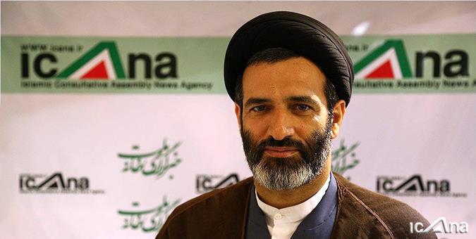 الزامی برای باز شدن سایت ثبت سفارش واردات خودرو وجود ندارد/ به سمت تولید خودروی صادراتی برویم