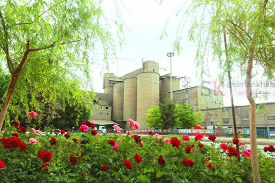 سیمان کرمان بعنوان برند شایسته ملی بین صنایع سیمان کشور معرفی شد سیمان کرمان بعنوان برند شایسته ملی بین صنایع سیمان کشور معرفی شد