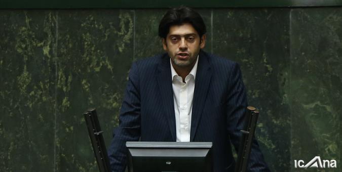 دولت به مسائل بازنشستگان فولاد رسیدگی کند دولت به مسائل بازنشستگان فولاد رسیدگی کند