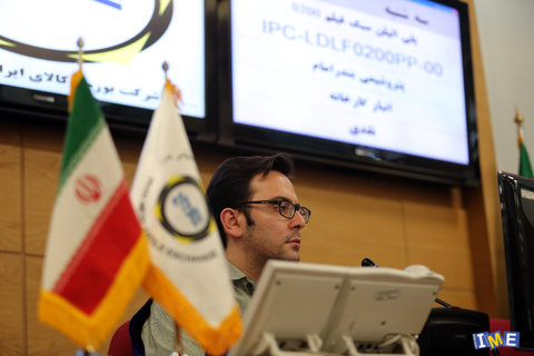 عرضه نزدیک به ۴۴ هزار تن انواع مواد پلیمری عرضه نزدیک به ۴۴ هزار تن انواع مواد پلیمری