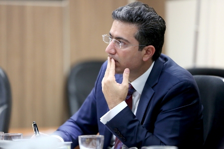 نیروی انسانی تحمیلی در کارخانجات فولادی را مدیریت کنیم نیروی انسانی تحمیلی در کارخانجات فولادی را مدیریت کنیم