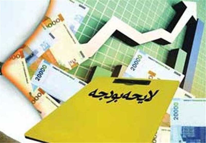 منابع در دسترس دولت برای سال آینده 325 هزار میلیارد تومان است منابع در دسترس دولت برای سال آینده 325 هزار میلیارد تومان است