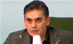 افزایش قیمت ارز ناشی از لحاظ نشدن 4 سال تورم در نرخ ارز است افزایش قیمت ارز ناشی از لحاظ نشدن 4 سال تورم در نرخ ارز است