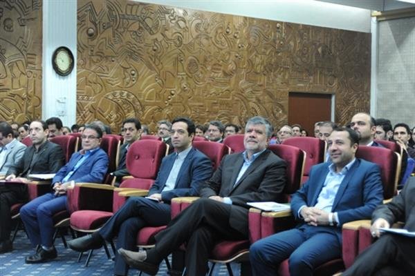 این حرفها برای صادرات پول میشود؟! این حرفها برای صادرات پول میشود؟!
