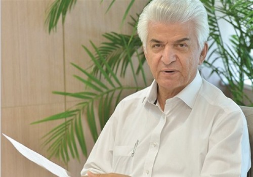 قیمت‌گذاری دستوری خودرو باید برداشته شود