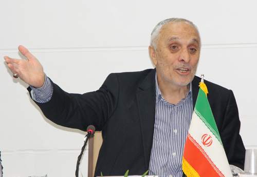 اکتشافات فقط به سنگ آهن محدود نشود