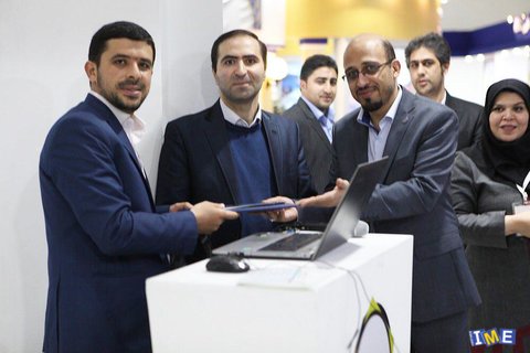 بورس کالا از ۴ پژوهشگر برتر تقدیر کرد بورس کالا از ۴ پژوهشگر برتر تقدیر کرد