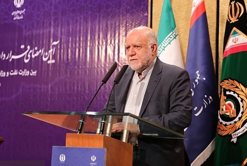 لایه نفتی پارس جنوبی را به توتال تحویل نمیدهیم لایه نفتی پارس جنوبی را به توتال تحویل نمیدهیم