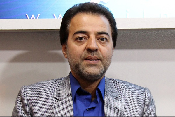 راهحل جلوگیری از قاچاق و احتکار اختصاص کد رهگیری به کالاها است/ ممانعت از انتشار لیست دریافتکنندگان ارز دولتی به فساد کمک کرد راهحل جلوگیری از قاچاق و احتکار اختصاص کد رهگیری به کالاها است/ ممانعت از انتشار لیست دریافتکنندگان ارز دولتی به فساد کمک کرد