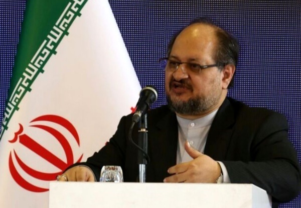آزادسازی سقف رقابت درعرضه محصولات پتروشیمی از هفته آینده آزادسازی سقف رقابت درعرضه محصولات پتروشیمی از هفته آینده