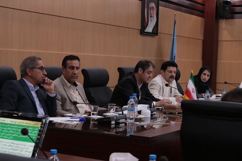 چارهای جز تامین آب شیرین از محل دریا نداریم/ تامین ۳۰ درصد آب مورد نیاز شهرهای ساحلی جنوب از آبشیرینکنها چارهای جز تامین آب شیرین از محل دریا نداریم/ تامین ۳۰ درصد آب مورد نیاز شهرهای ساحلی جنوب از آبشیرینکنها