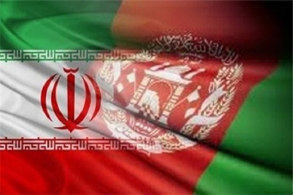 محدودیتهای صادراتی از مرز فراه افغانستان رفع شد محدودیتهای صادراتی از مرز فراه افغانستان رفع شد