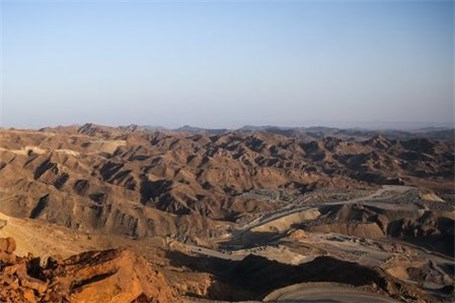 معدنی که ۱۱ معدن را در دل خود دارد! معدنی که ۱۱ معدن را در دل خود دارد!