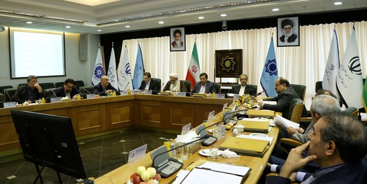 کمرنگ شدن جایگاه شورای پول و اعتبار زیر سایه شورای هماهنگی سران قوا کمرنگ شدن جایگاه شورای پول و اعتبار زیر سایه شورای هماهنگی سران قوا