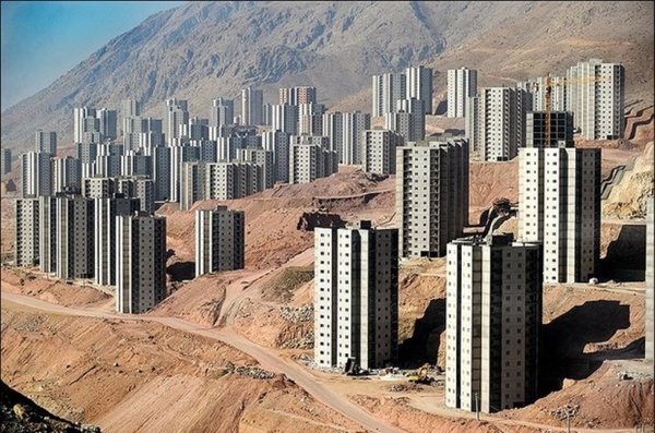 سازندگان جدید به زودی جایگزین پیمانکاران متخلف میشوند/ جبران کمبود واحدها در محدوده مسکن مهر پردیس سازندگان جدید به زودی جایگزین پیمانکاران متخلف میشوند/ جبران کمبود واحدها در محدوده مسکن مهر پردیس