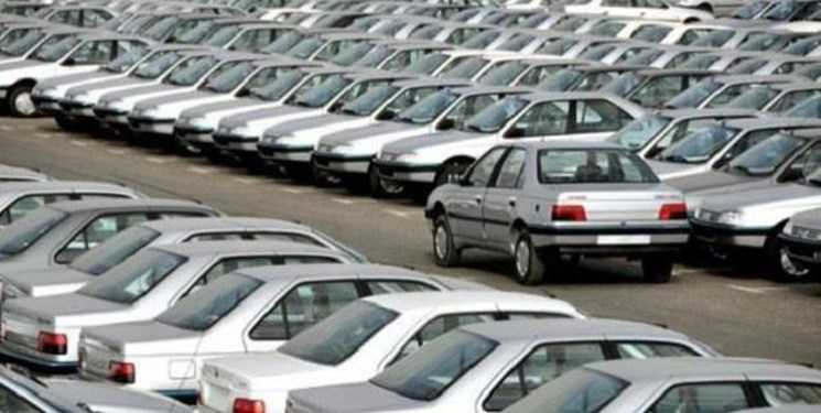 ضرر 5500 میلیاردی خودروسازان طی 6 ماه ضرر 5500 میلیاردی خودروسازان طی 6 ماه