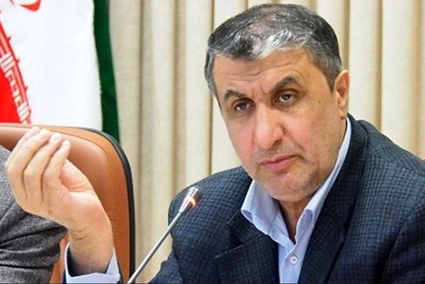زنگنه به جلسه کمیسیون عمران نرسید/ پاسخهای اسلامی نمایندگان را قانع کرد زنگنه به جلسه کمیسیون عمران نرسید/ پاسخهای اسلامی نمایندگان را قانع کرد