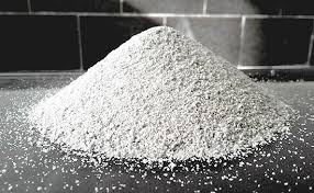 نفلین سینیت به سرمایه گذار خارجی واگذار می شود نفلین سینیت به سرمایه گذار خارجی واگذار می شود