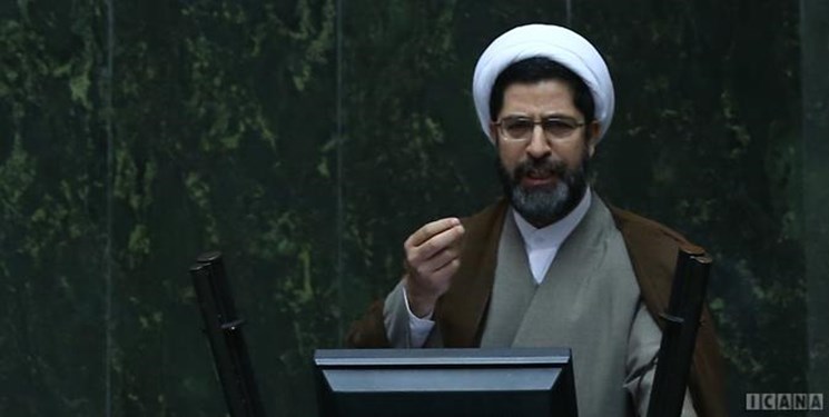 اقتصاد سیاسی دلیل حل نشدن مسئله یارانههاست/اختصاص 14 میلیارد دلار ارز ترجیحی منطق اقتصادی ندارد اقتصاد سیاسی دلیل حل نشدن مسئله یارانههاست/اختصاص 14 میلیارد دلار ارز ترجیحی منطق اقتصادی ندارد