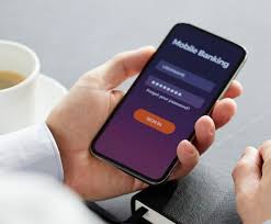 اپل با محدودیت برای اپلیکیشنهای بانکی محکوم به شکست است اپل با محدودیت برای اپلیکیشنهای بانکی محکوم به شکست است