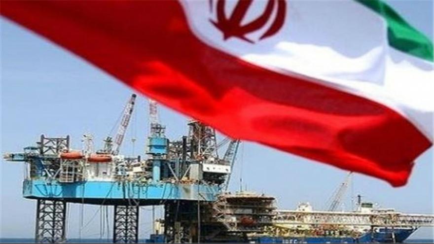 پدیدار: نفت خام ایران در کشور مقصد ذخیره میشود پدیدار: نفت خام ایران در کشور مقصد ذخیره میشود