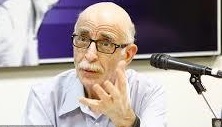 منطق دولت از واگذاری رایگان شرکتهای شستا معلوم نیست منطق دولت از واگذاری رایگان شرکتهای شستا معلوم نیست