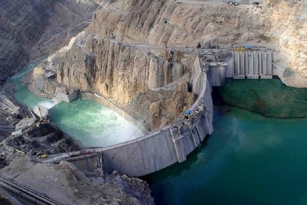 ظرفیت مخازن سدهای استان خوزستان تقریبا کامل شده است/ سه میلیارد مترمکعب سیلاب وارد سدهای استان شده است