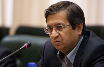 زمان عملیاتی شدن بازار متشکل ارزی/برآورد همتی از نمای قیمت دلار زمان عملیاتی شدن بازار متشکل ارزی/برآورد همتی از نمای قیمت دلار