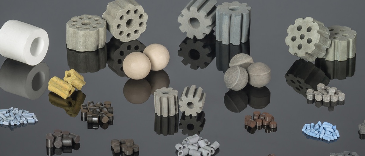 تولید دستکم دو مدل کاتالیست جدید توسط شرکت خوارزمی در سال جاری/استحصال فلز گرانقیمت نیکل از کاتالیستهای مستعمل/روی استحصال آهن، روی، مس و آلومینیوم هم در حال کار هستیم تولید دستکم دو مدل کاتالیست جدید توسط شرکت خوارزمی در سال جاری/استحصال فلز گرانقیمت نیکل از کاتالیستهای مستعمل/روی استحصال آهن، روی، مس و آلومینیوم هم در حال کار هستیم