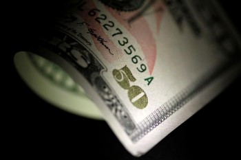 دلار و سکه با شوک نفتی صعودی شدند