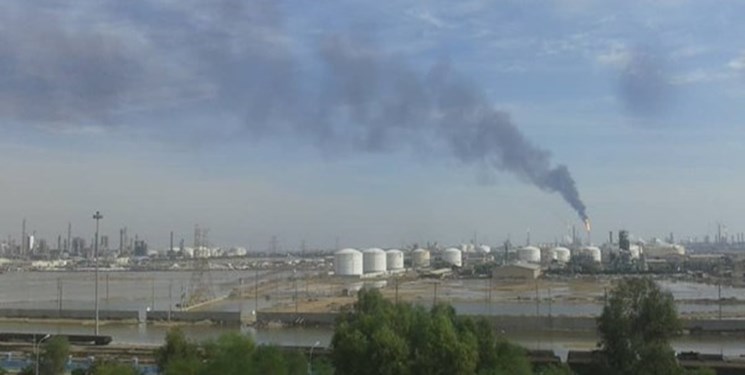 آتش سوزی در انبار ضایعات شرکت پتروکیمیای ابن سینا آتش سوزی در انبار ضایعات شرکت پتروکیمیای ابن سینا