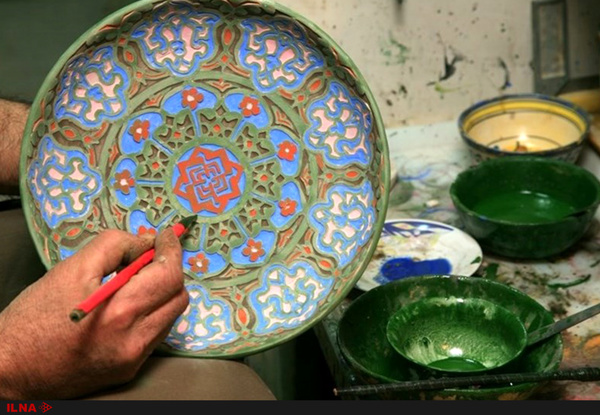 لعابهای رنگی سفال و سرامیک چگونه ساخته میشوند لعابهای رنگی سفال و سرامیک چگونه ساخته میشوند