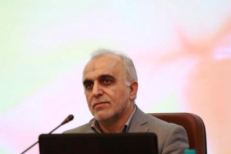 برخورد با بانکهای دارای باجه خصوصی/ دولت به دنبال احیای وزارت بازرگانی است برخورد با بانکهای دارای باجه خصوصی/ دولت به دنبال احیای وزارت بازرگانی است