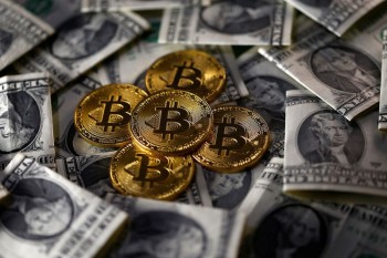 بیتکوین در مسیر مرز 9 هزار دلار؟ بیتکوین در مسیر مرز 9 هزار دلار؟