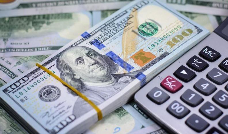 مشکل تأمین کالاهای اساسی با بازگشت ارز حاصل از صادرات ممکن میشود مشکل تأمین کالاهای اساسی با بازگشت ارز حاصل از صادرات ممکن میشود