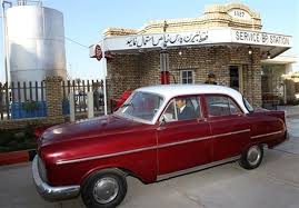 موزه پمپ بنزین دروازه دولت با حضور شهردار تهران گشایش مییابد موزه پمپ بنزین دروازه دولت با حضور شهردار تهران گشایش مییابد