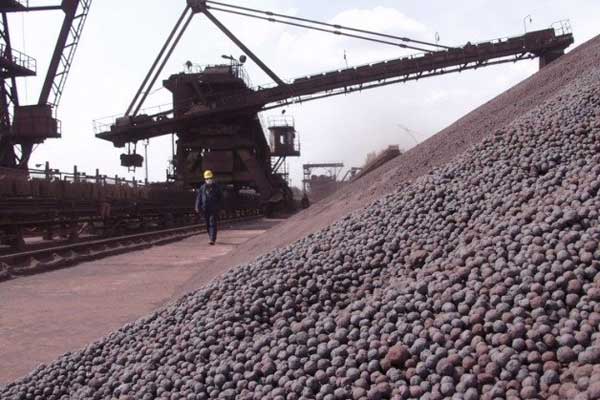 تشکیل کنسرسیوم اکتشاف با همکاری سنگ آهنی ها/ بزرگان، کمک حال دولت می شوند تشکیل کنسرسیوم اکتشاف با همکاری سنگ آهنی ها/ بزرگان، کمک حال دولت می شوند