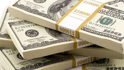 ملاقات نرخ ارز آزاد و نیمایی در بازار ملاقات نرخ ارز آزاد و نیمایی در بازار