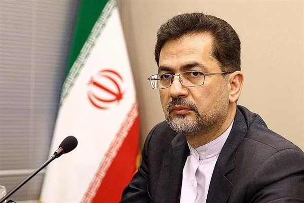 قیمت منطقی دلار حدود ۸ تا ۱۰ هزار تومان است قیمت منطقی دلار حدود ۸ تا ۱۰ هزار تومان است
